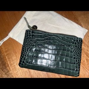 Clare v wallet clutch